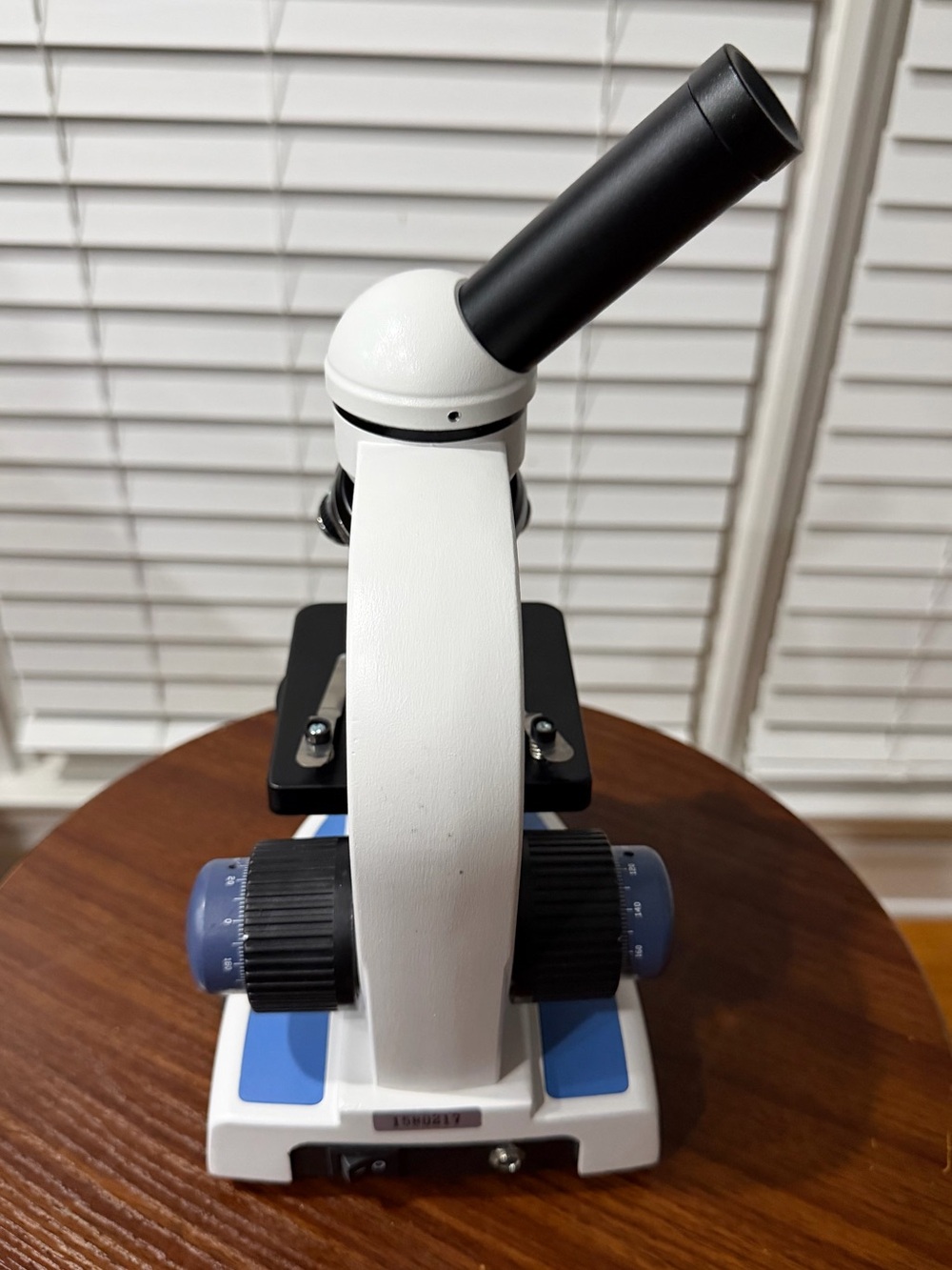 40X-1000X Portable LED Monocular Student Microscope - Picture 9 of 11